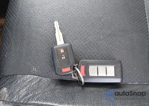 2016 Mitsubishi Outlander Sel from USA, damaged, VIN JA4AZ3A38GZ019318